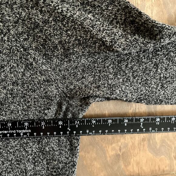 J Crew Mens Sweater Gray Black Crew Neck Pullover Long Sleeve 100% Lambs Wool L - Picture 7 of 11